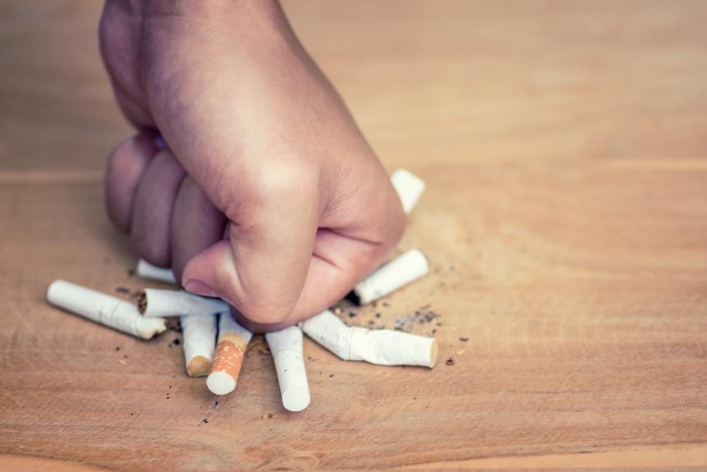 Stop Smoking with 2018’s Best Smoking Cessation Aids